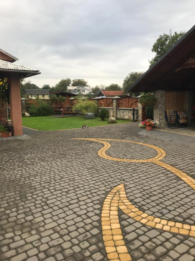 Vacation Home Yabluniv エクステリア 写真
